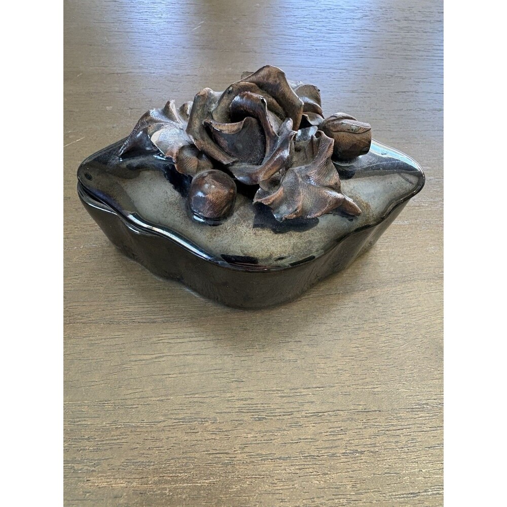 Vintage Metallic Silver-Glazed Ceramic Rose Trinket Box Leaf Shaped Catch all